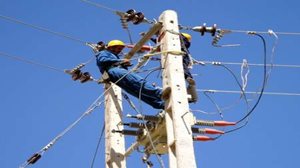  نخستين اقدام فراگير ۱۴۰۰ توزيع برق كشور آغاز شد/ كاهش ۵۰ درصدي مصرف برق ادارات در پيك تابستان